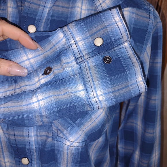 Plaid, Snap Shirt 14/16 - Picture 7 of 8